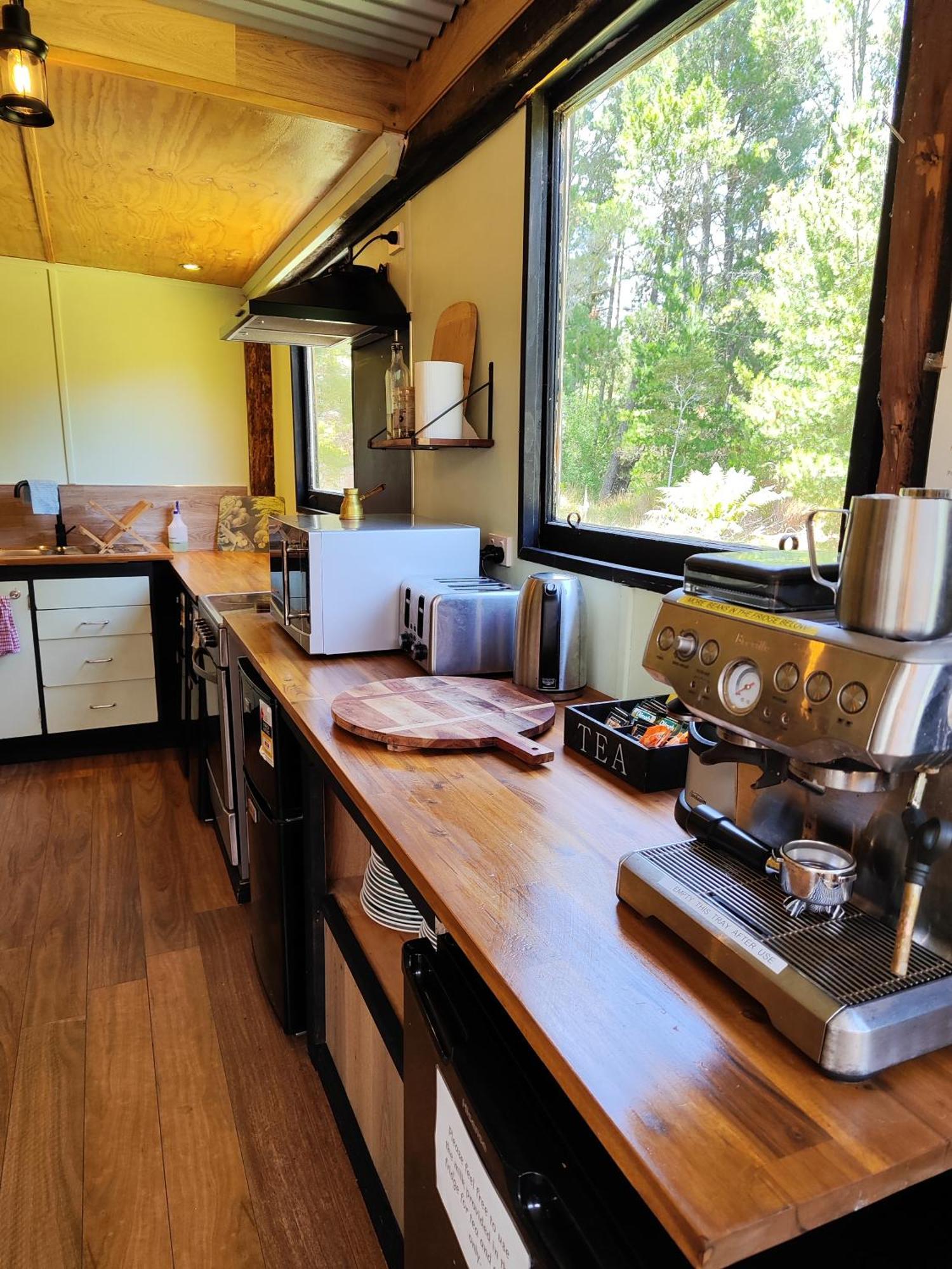 Glamping At Zeehan Bush Camp Eksteriør bilde