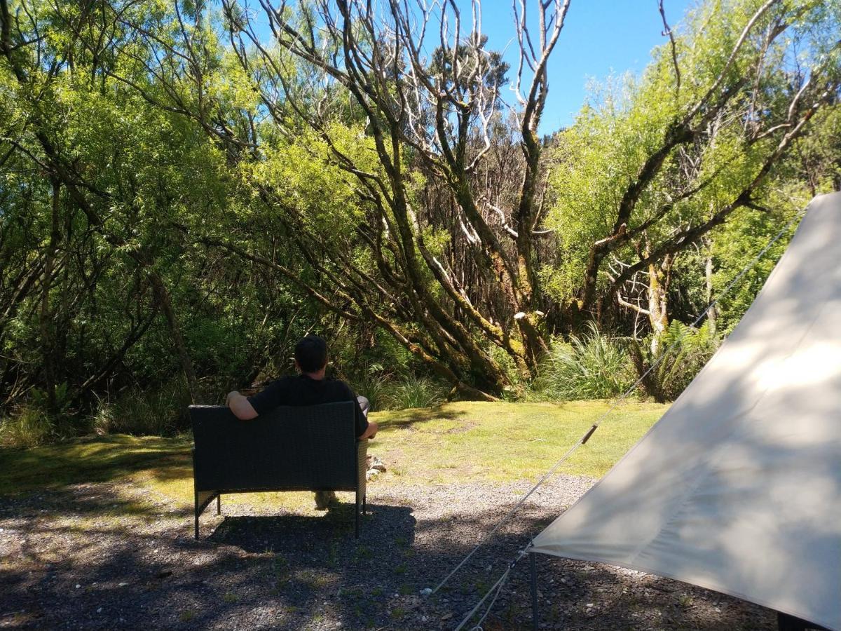 Glamping At Zeehan Bush Camp Hotell Eksteriør bilde